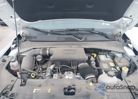 2025 Jeep Compass Latitude 4X4 z USA, uszkodzony, nr VIN 3C4NJDBN0ST569939